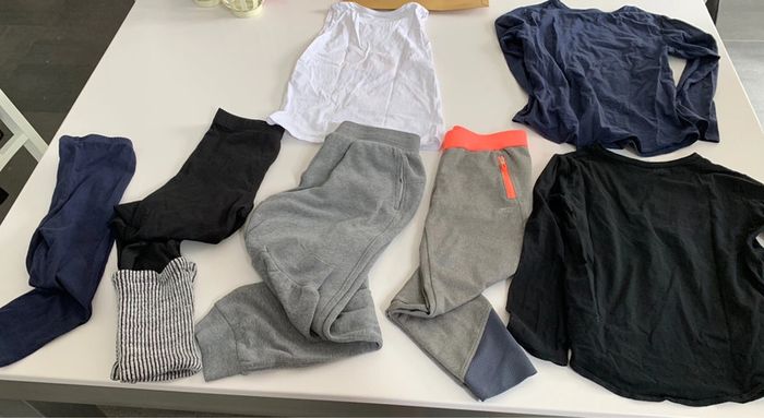 Lot vêtements sport 8ans fille - photo numéro 2