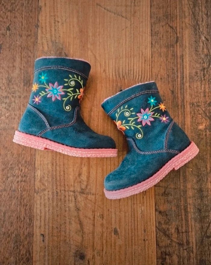 Bottines pointure 21 - photo numéro 2