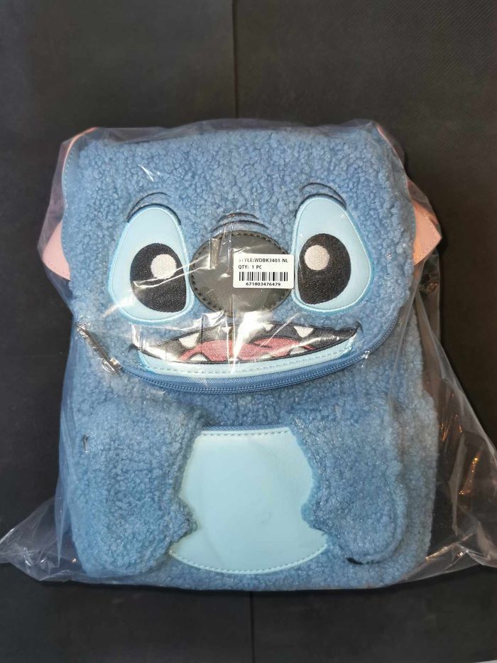 Sac à dos Loungefly / Stitch Plush Pocket / Disney - photo numéro 6