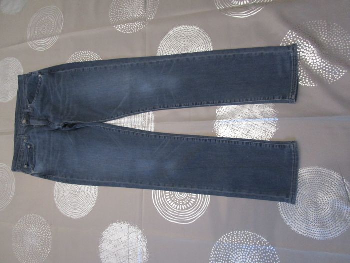 Jean Levi’s 511 coupe slim taper fit W31 L32 Bleu (J124) - photo numéro 2