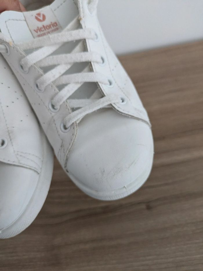 Basket sneakers en cuir blanc Victoria pointure 34 - photo numéro 4