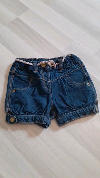 short jeans