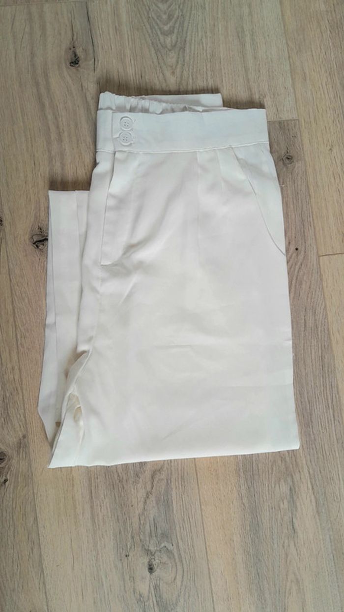 Pantalon blanc t.40