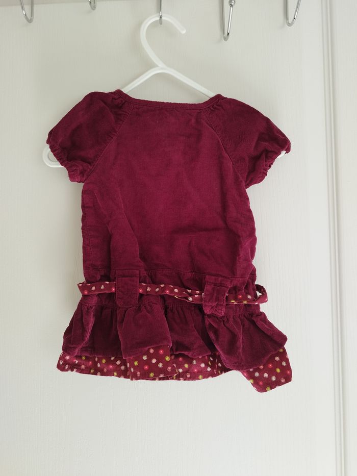 Robe Velours taille 1 mois en très bon état - photo numéro 2