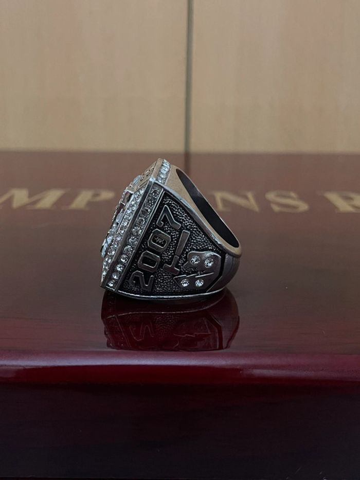 Bague NBA Spurs - photo numéro 2