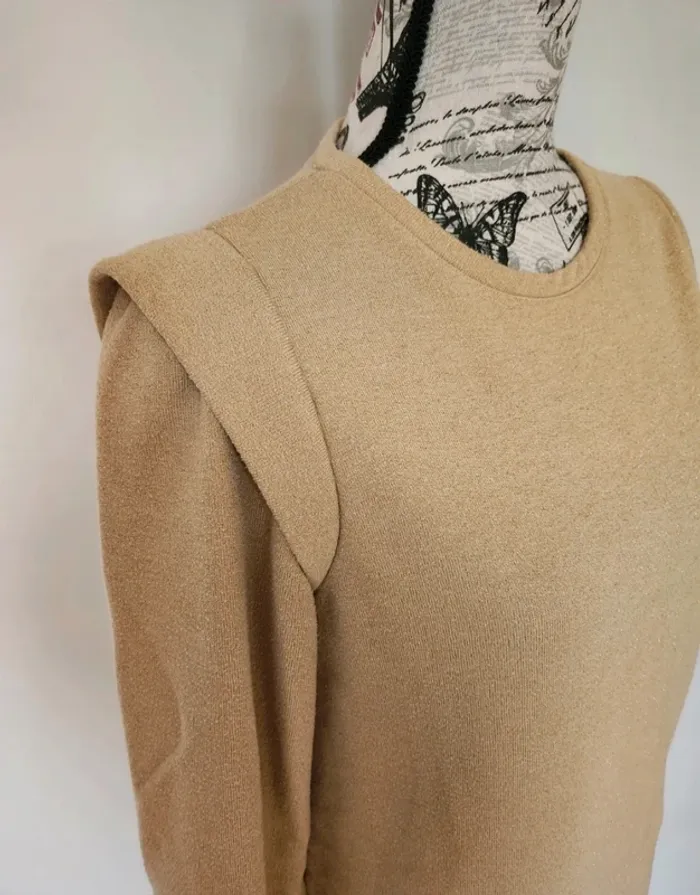 Robe pull camel Camaïeu manches longues T.42 - photo numéro 3