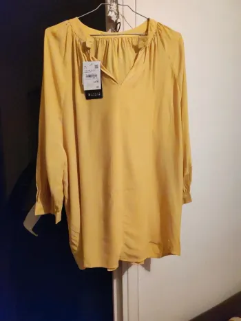 Blouse jaune