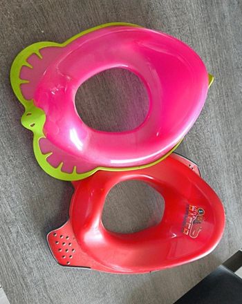 2 rehausseurs toilette 