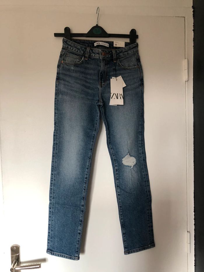 Superbe beau jean relaxed fit Zara neuf avec étiquette taille 32 - photo numéro 2