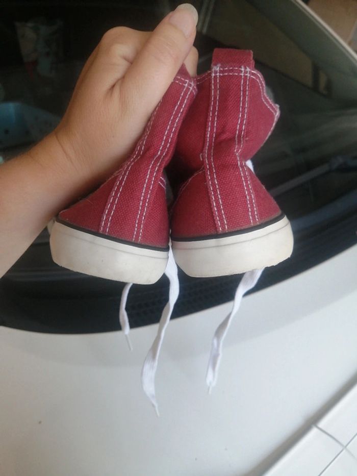 Basket haute T. 32 - photo numéro 7