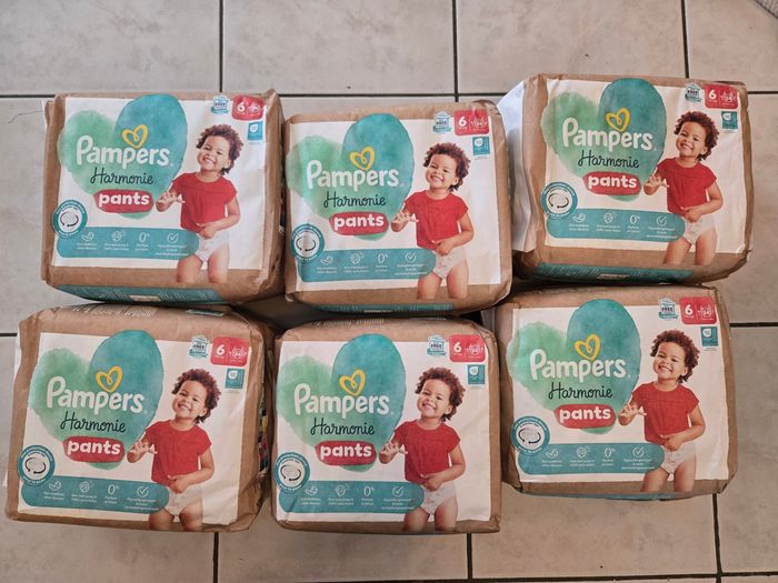 Couches pampers pants