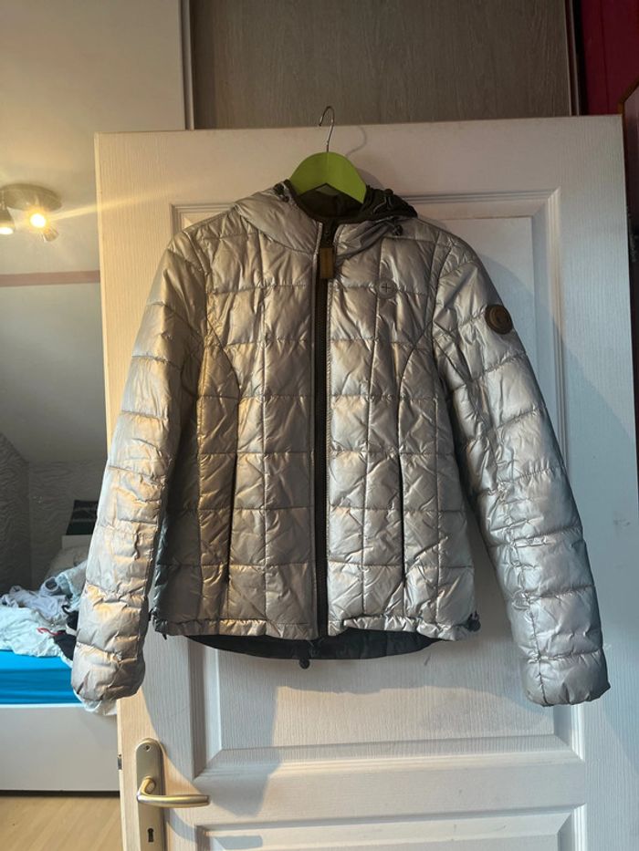 Veste argentée
