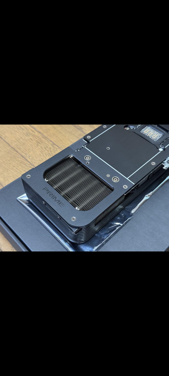 GeForce 5080 - photo numéro 4