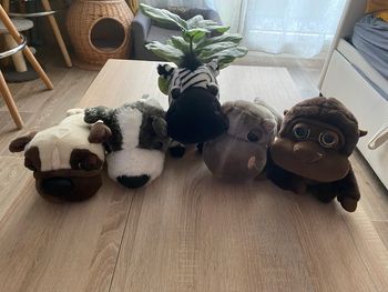 Lot peluches animaux gros yeux