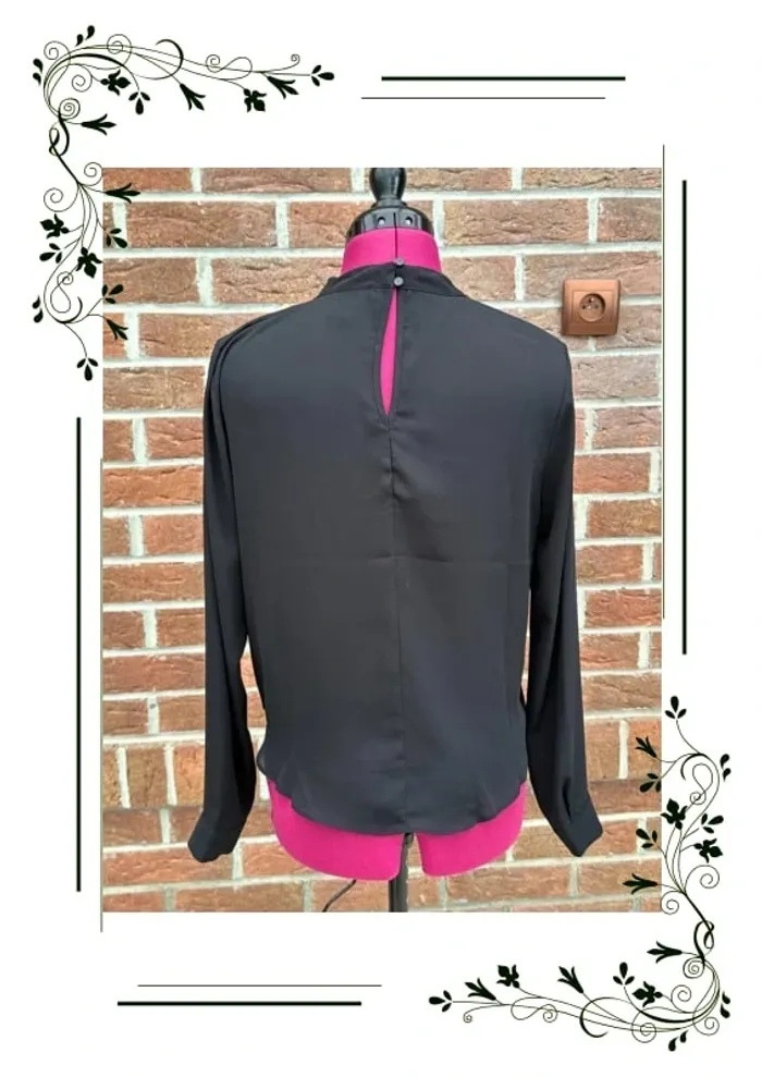 Blouse noire Forever 21 taille M - photo numéro 2