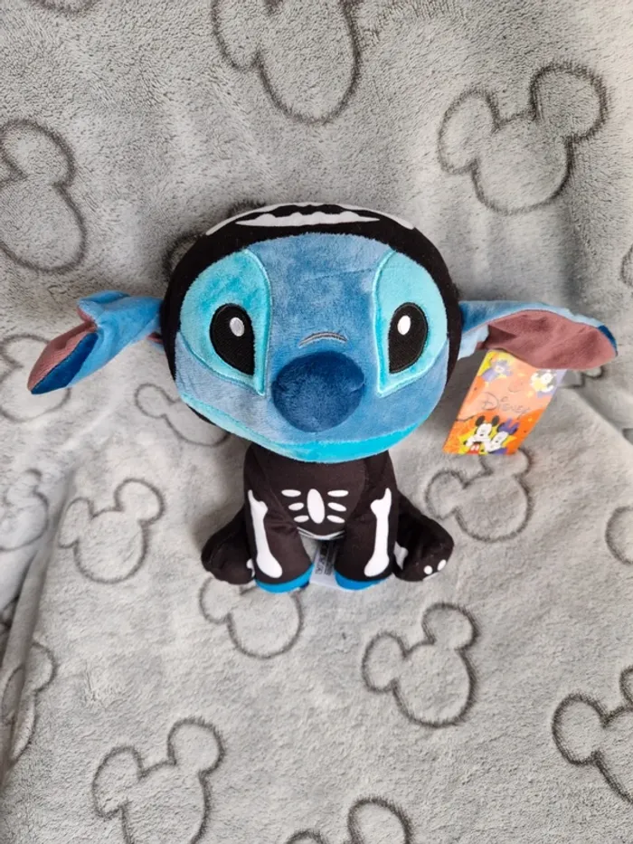 Peluche Disney Stitch squelette