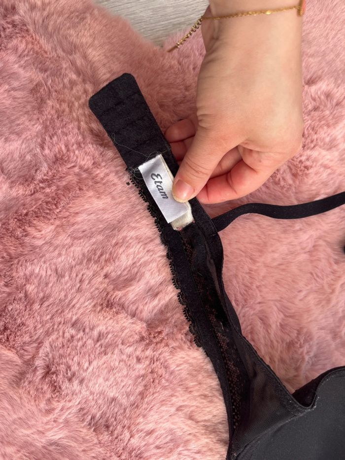 Soutien-gorge noir dentelle rembourré 85B - photo numéro 5