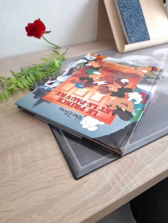 Livre Disney / Le prince et le pauvre - photo numéro 4