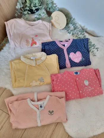 Lot de 5 pyjamas fins 6M