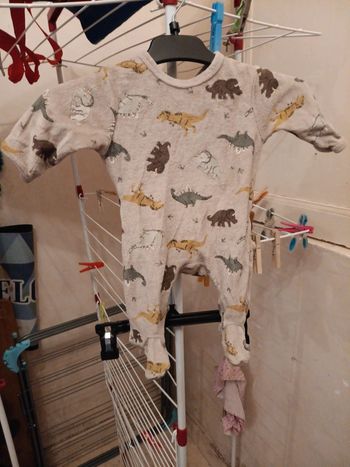 Petit pyjama 1 mois kiabi pas de vinted go