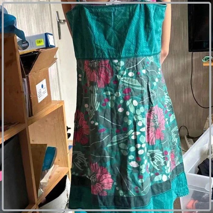 Magnifique  robe  taille xs  marque qs - photo numéro 2