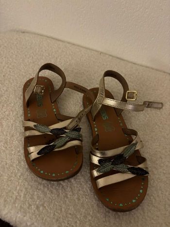 Sandales en cuir creeks 33