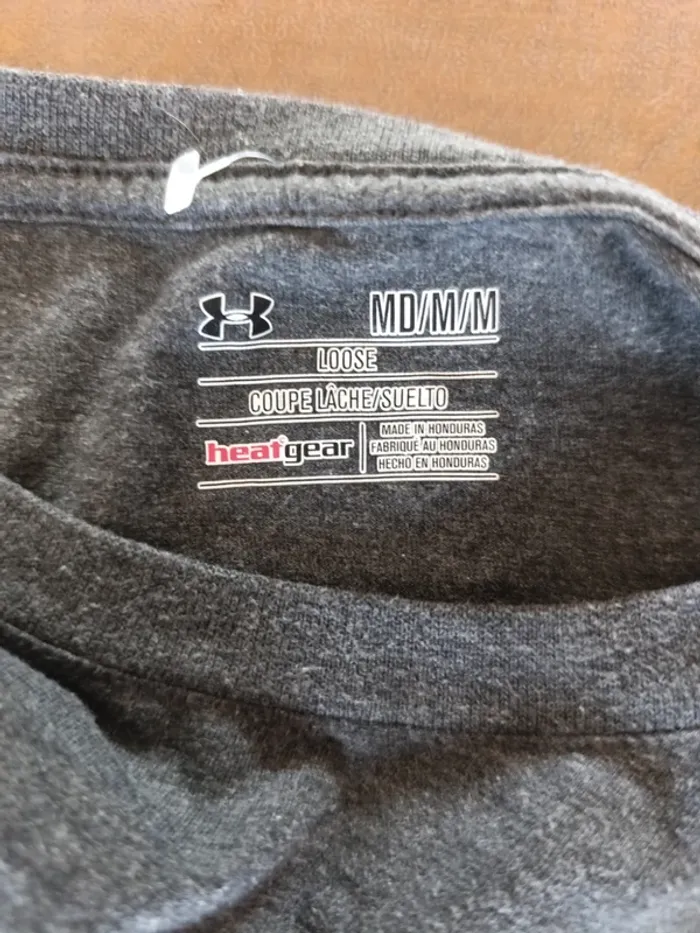 T-shirt under armour heat Gear - photo numéro 5