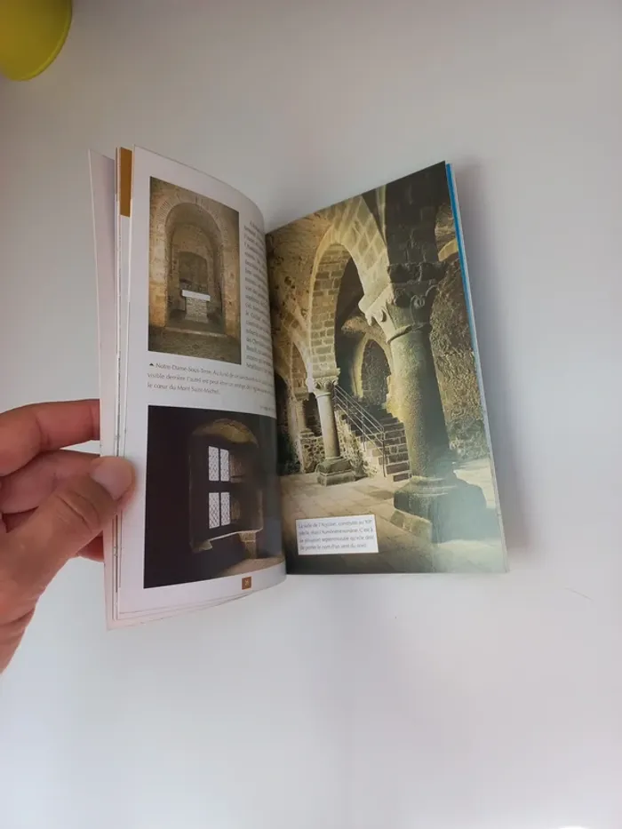Petit livre sur le Mont Saint Michel neuf - photo numéro 3