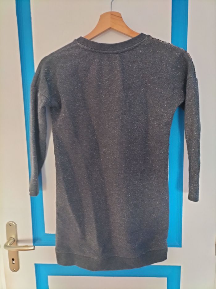 Robe sweat grise avec sequins dorés - photo numéro 5