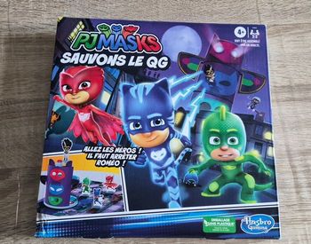 Jeu de société PJ Masks - Sauvons le QG