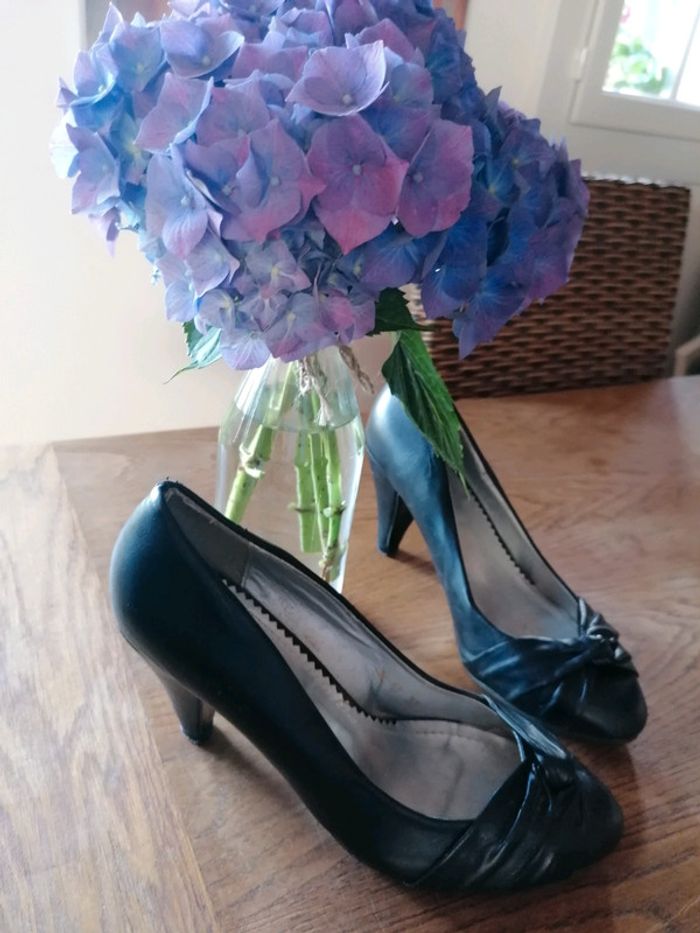 Escarpins noir Taille 37 - photo numéro 2