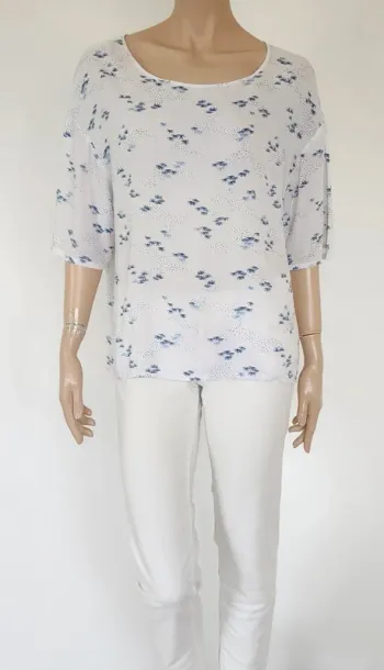 Blouse à motifs Yessica T.42