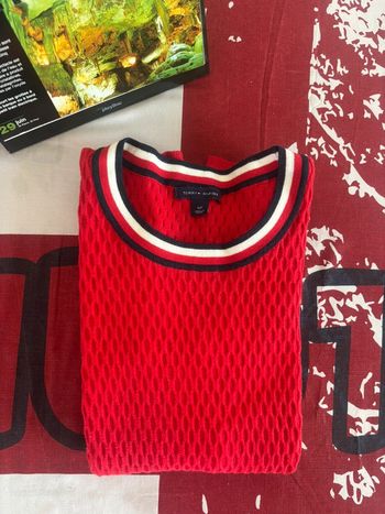 Sweat manche 3/4 Tommy Hilfiger brodé rouge col bleu blanc rouge