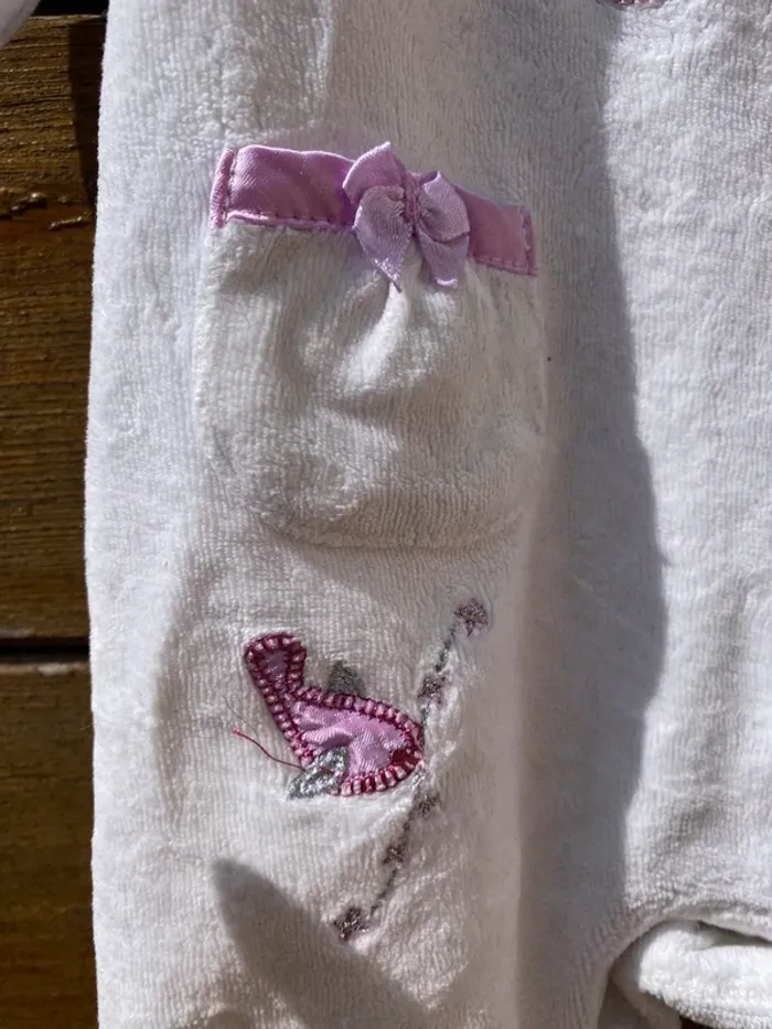 Pyjama 1 pièce bébé fille Minnie mouse Disney store 3 6 mois 68cm - photo numéro 3