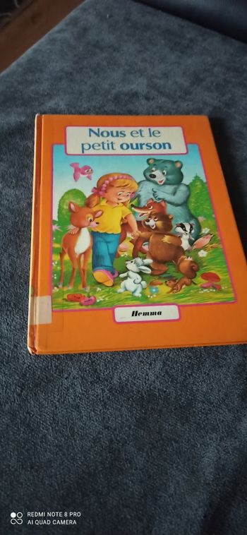 Livre nous et le petit ourson
