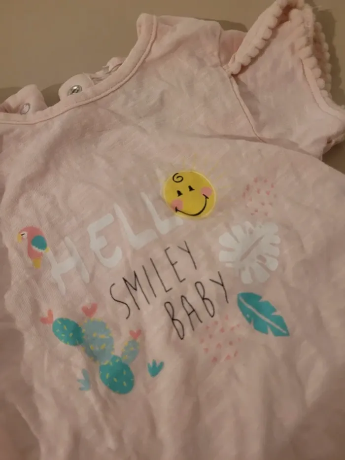 T-shirts hello smiley baby - photo numéro 2