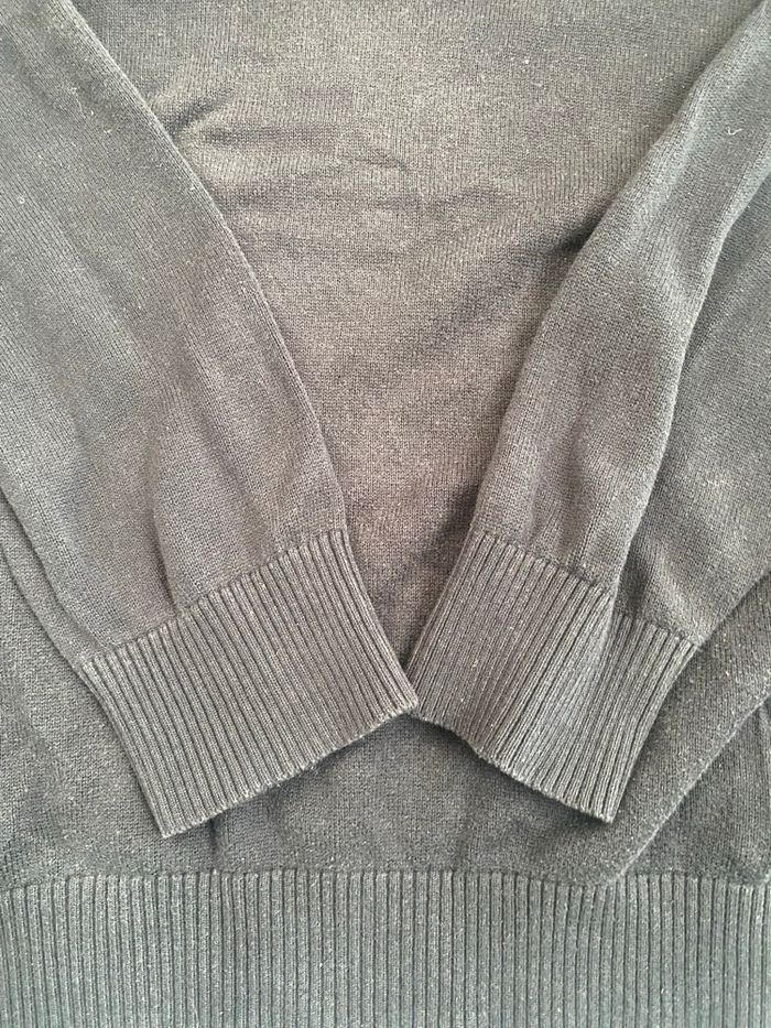 Pull Tommy Hilfiger col V noir – Taille M