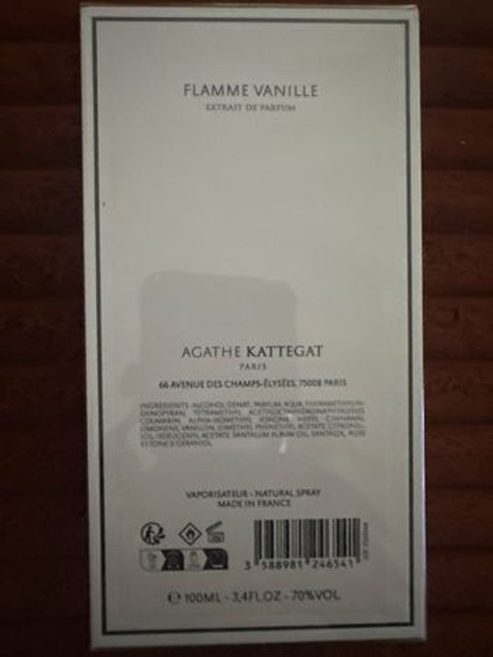 Parfum original Flamme Vanille d’Agathe Kattegat sous blister - photo numéro 2