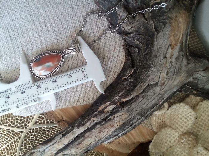Collier argenté et pierre naturelle de jaspe en goutte - photo numéro 2