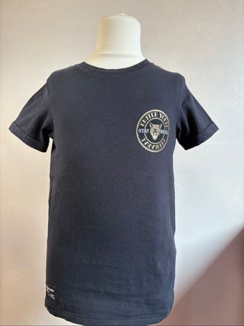 T-shirt garçon taille 122/128