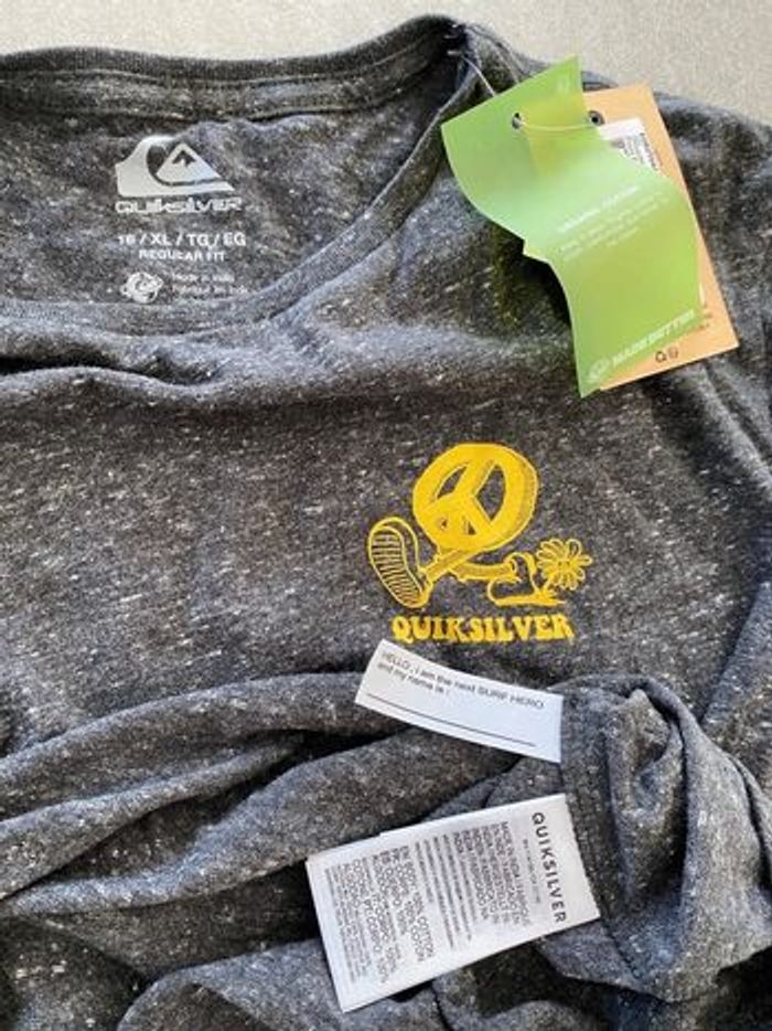 T-shirt Quiksilver 16 ans NEUF - photo numéro 4