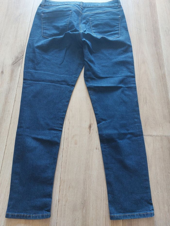 Jean skinny taille 44 Kiabi - photo numéro 2
