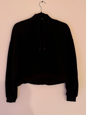 Pull à capuche noir