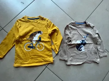 Lot de 2 t-shirt manche longue thème animaux taille 86 cm
