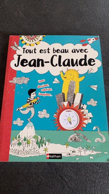 Cahier de coloriage tout est beau avec Nathan