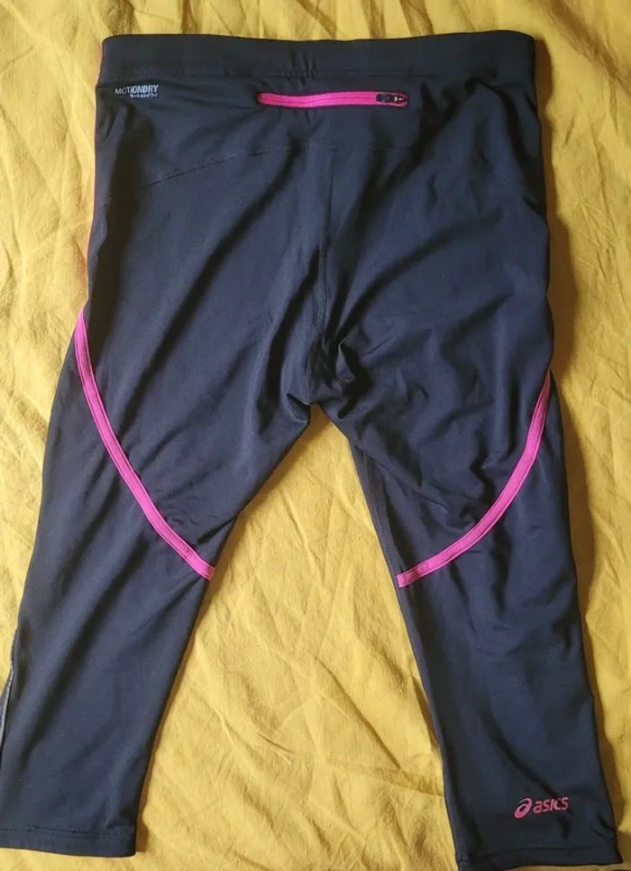 Short de sport - photo numéro 3
