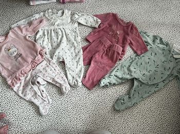 Lot de 4 pyjamas 3mois