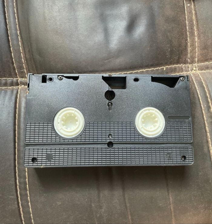 La vieille fille cassette vhs Annie Girardot et Philippe noiret - photo numéro 7