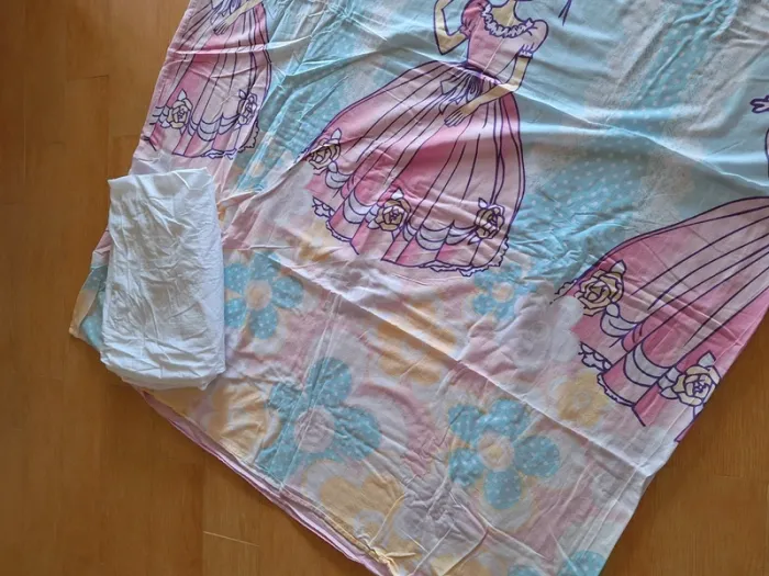 Parure de lit 1 personne Fille thème Princesse - photo numéro 3