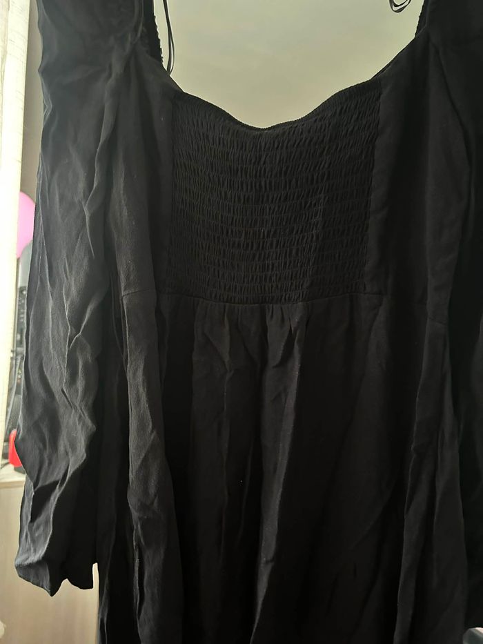 Robe noir mi longue